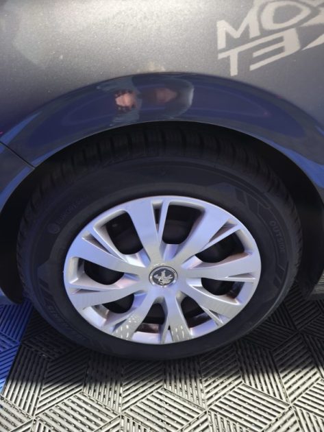 Peugeot 208, 1.5 BLUEHDI 100 CV ACTIVE BUSINESS , 2020 , 106500 KMS