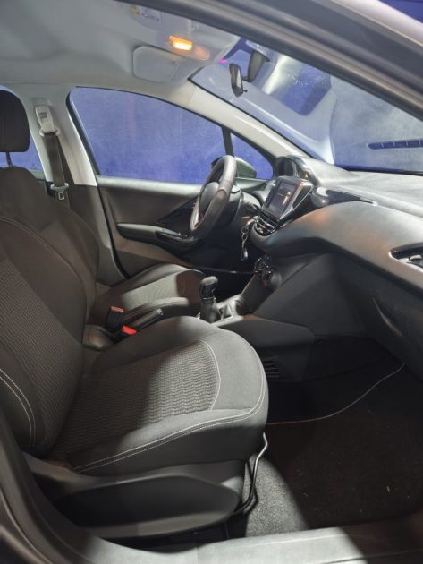 Peugeot 208, 1.5 BLUEHDI 100 CV ACTIVE BUSINESS , 2020 , 106500 KMS