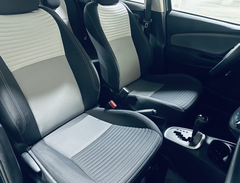 TOYOTA YARIS 100H FRANCE BUSINESS 5P 2020