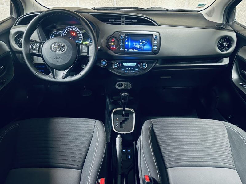TOYOTA YARIS 100H FRANCE BUSINESS 5P 2020