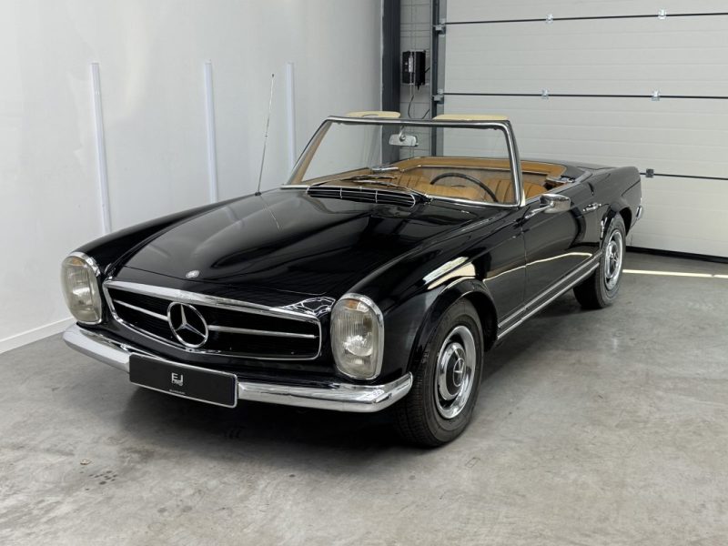 MERCEDES-BENZ 230 SL PAGODE 1964 – 2.3L 150ch – RESTAURÉE – EXPERTISÉE – 1466.93 € / mois 
