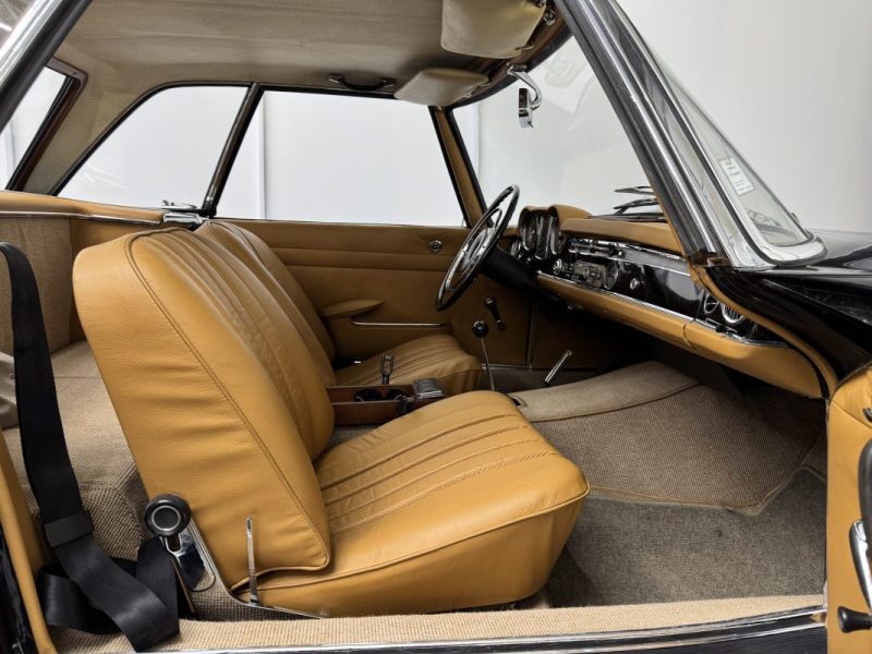 MERCEDES-BENZ 230 SL PAGODE 1964 – 2.3L 150ch – RESTAURÉE – EXPERTISÉE – 1466.93 € / mois 
