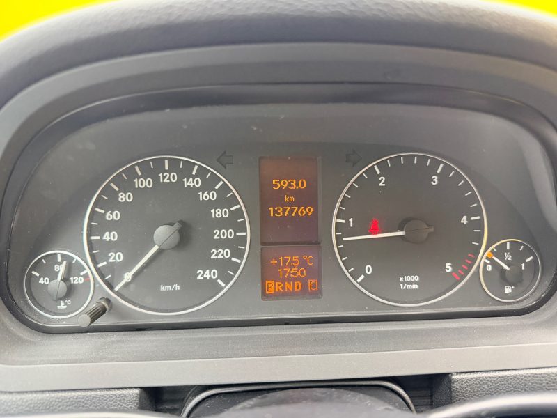 MERCEDES CLASSE A A180 CDI BOITE AUTOMATIQUE 2010