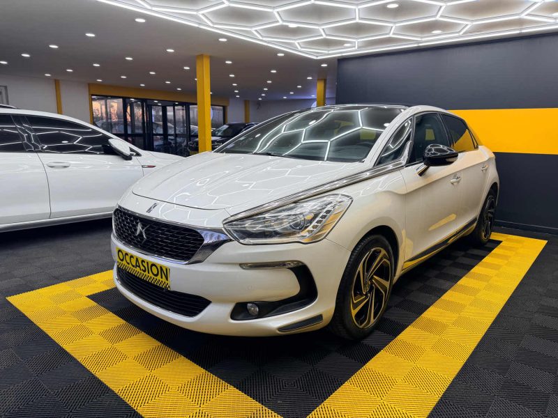 DS DS5 THP 165CH BE CHIC S&S BOITE AUTOMATIQUE