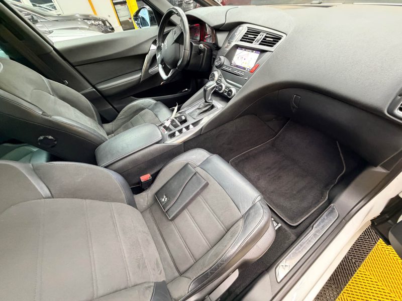 DS DS5 THP 165CH BE CHIC S&S BOITE AUTOMATIQUE