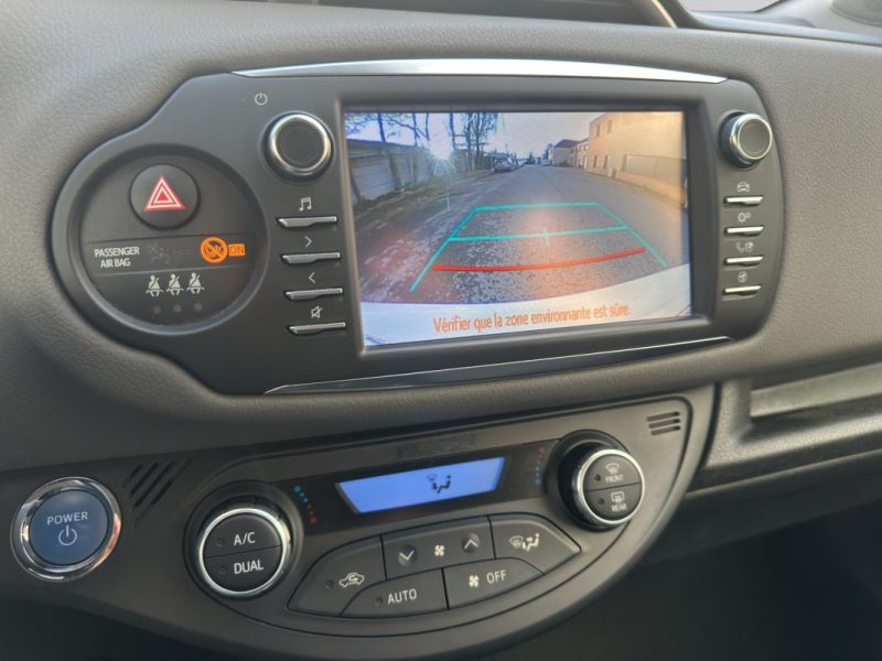 TOYOTA YARIS III HYBRIDE 100H DYNAMIC 