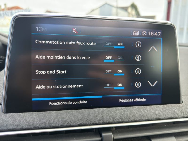 PEUGEOT 5008 II 1.5 BLUEHDI 130 S&S ALLURE - TOIT OUVRANT