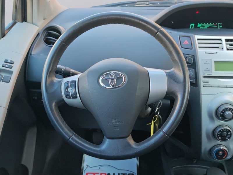 TOYOTA YARIS 1.4 D-4D 90 CONFORT PACK 