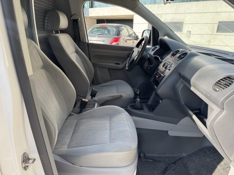 VOLKSWAGEN CADDY VAN TDI 105 climatisation 