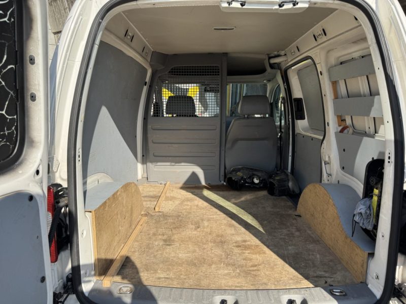 VOLKSWAGEN CADDY VAN TDI 105 climatisation 