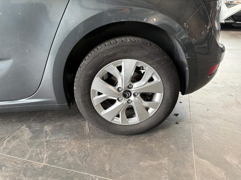 🔹 Citroën C4 Picasso 1.6 Blue HDI 120 Ch📱 Apple CarPlay🛡️ Garantie 6 mois