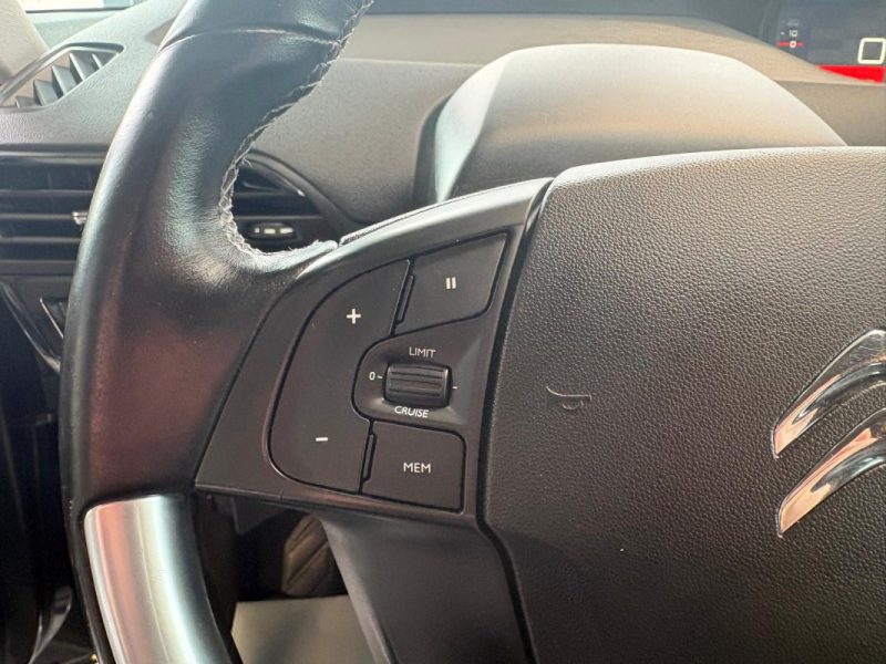 🔹 Citroën C4 Picasso 1.6 Blue HDI 120 Ch📱 Apple CarPlay🛡️ Garantie 6 mois