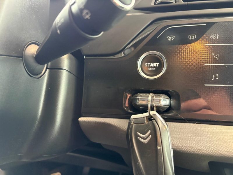 🔹 Citroën C4 Picasso 1.6 Blue HDI 120 Ch📱 Apple CarPlay🛡️ Garantie 6 mois