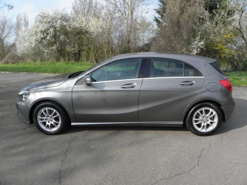 MERCEDES CLASSE A  180 122CH SENSATION - 6CV 2014
