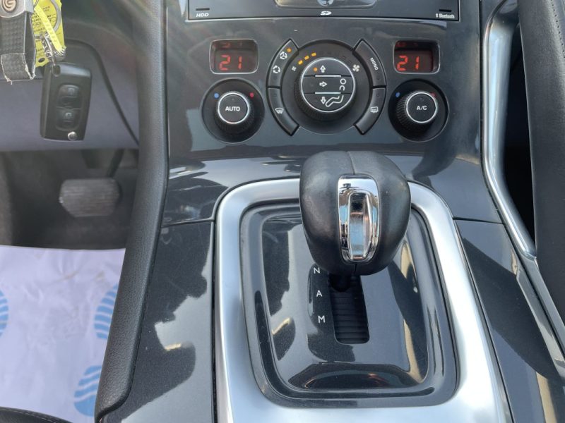 PEUGEOT 3008 HYBRID4 2.0 HDI 163CV BMP6  GARANTIE 3/12 MOIS 2012