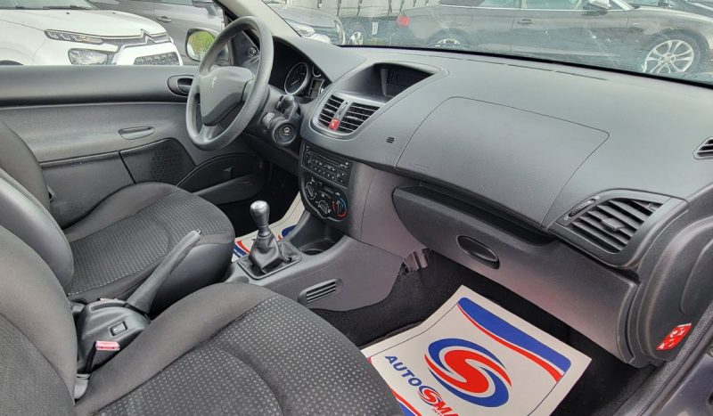 🚗 Peugeot 206+ 1.4 Essence 75 ch – 2010 FINITION TRENDY