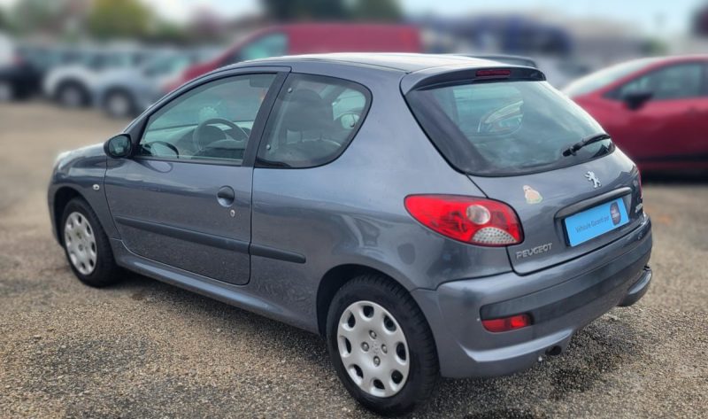 🚗 Peugeot 206+ 1.4 Essence 75 ch – 2010 FINITION TRENDY