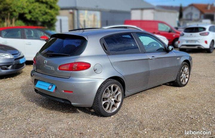 ALFA ROMEO 147 1.9JTD 16V TI 2007