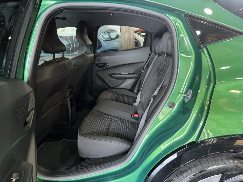 RENAULT CLIO 1.8 E-TECH TECHNO 160 EVOLUTION 2025