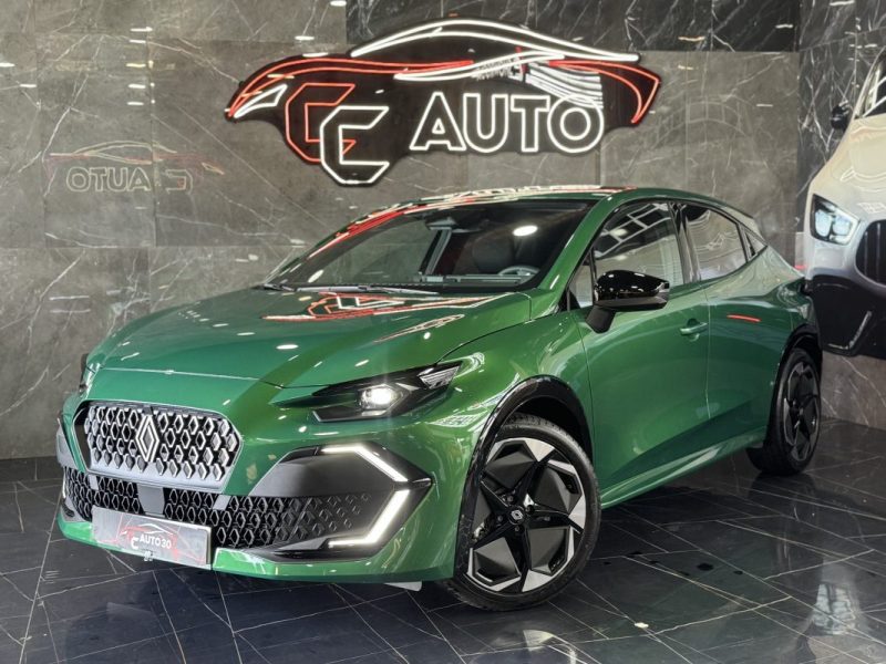 RENAULT CLIO 1.8 E-TECH TECHNO 160 EVOLUTION 2025