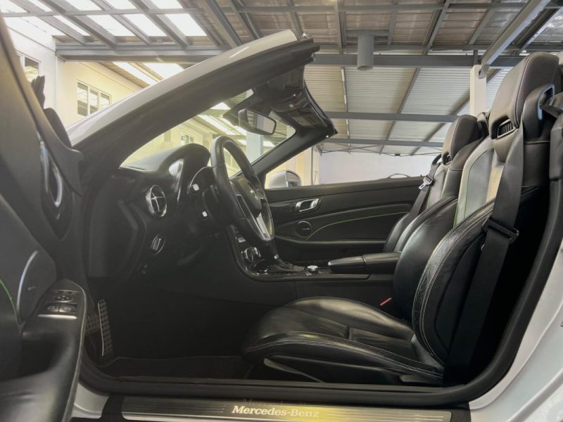 MERCEDES CLASSE SLK 250 CDI 204CH AMG LINE CARBON LOOK EDITION