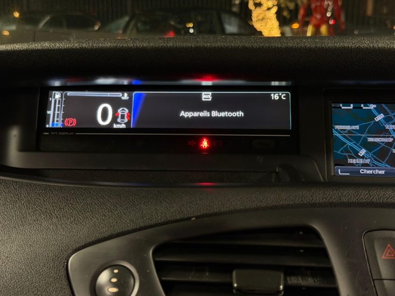 RENAULT SCENIC 3 III 1.5 DCI 110 Cv ECRAN GPS TOMTOM REGULATEUR BLUETOOTH CRIT AIR 2