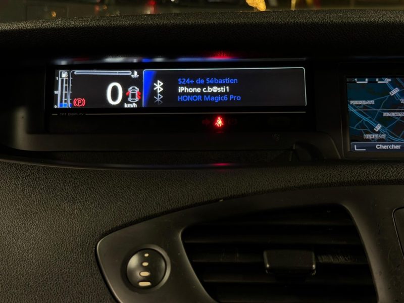 RENAULT SCENIC 3 III 1.5 DCI 110 Cv ECRAN GPS TOMTOM REGULATEUR BLUETOOTH CRIT AIR 2