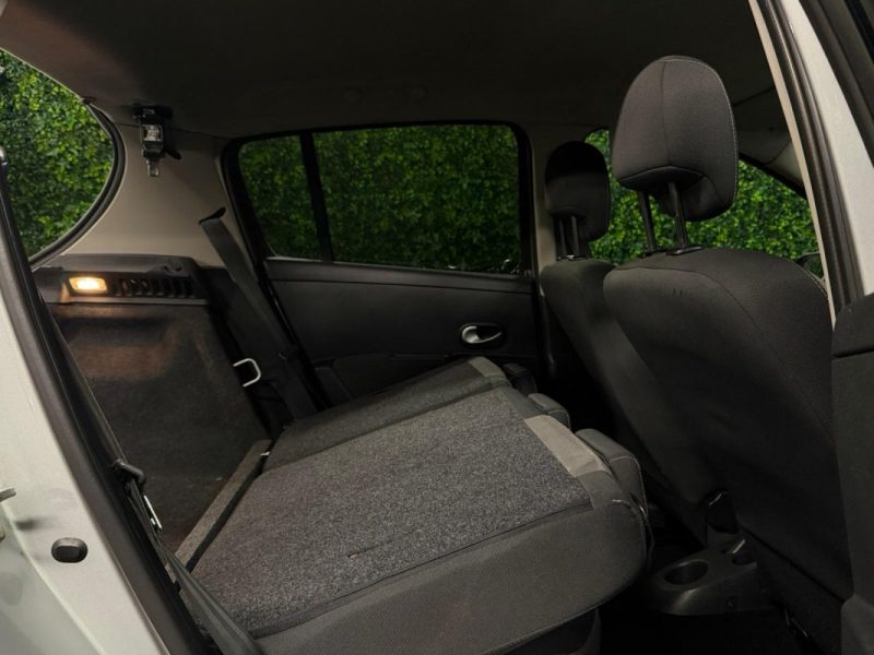 RENAULT CLIO III PHASE 2 1.5 DCi 90 - VENTE EN L ETAT FRAIS A PREVOIR : LIRE L ANNONCE