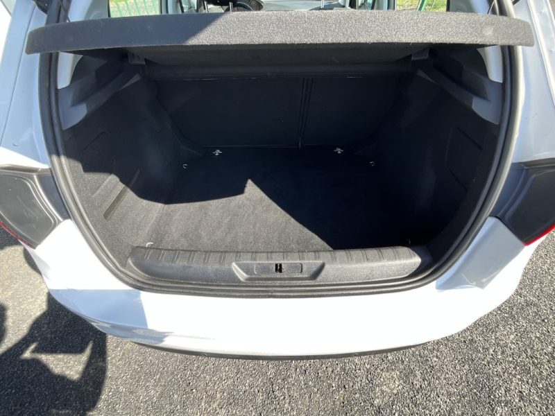 PEUGEOT 308 II 1.6 BLUEHDI 100 CV ACCÈS * RADARS DE RECUL