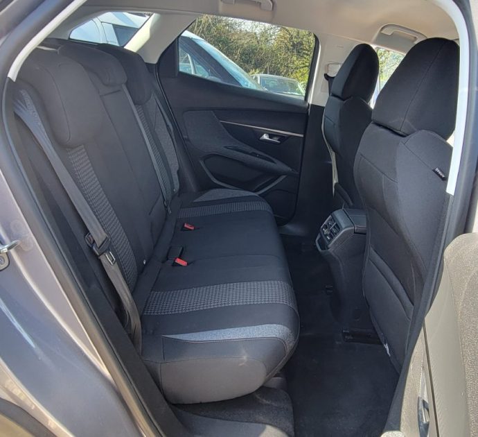 PEUGEOT 3008 II 1.5 BLUEHDI 130CH E6.C ACTIVE S&S EAT8 2018