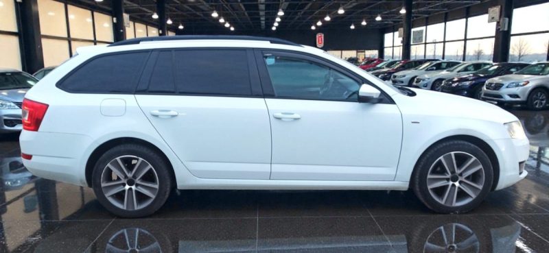 SKODA OCTAVIA 2,0 TDI 150CV BREAK ELEGANCE BV6 1ER MAIN GARANTIE 6MOIS