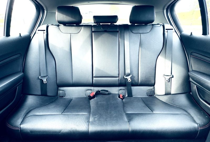 BMW 118D SPORT 5PORTES CUIR, TOIT OUVRANT GARANTIE 6MOIS