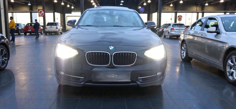 BMW 118D SPORT 5PORTES CUIR, TOIT OUVRANT GARANTIE 6MOIS