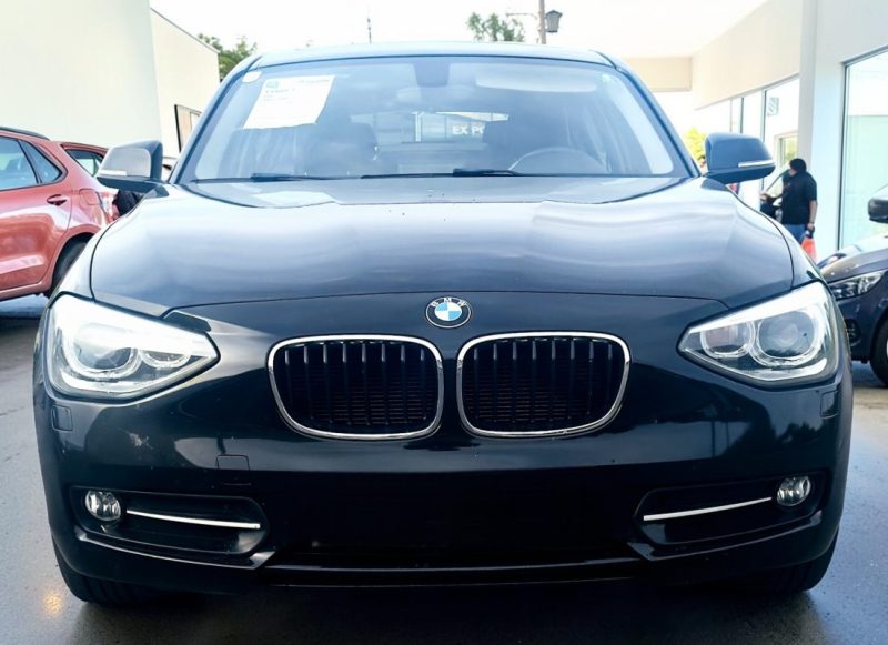 BMW 118D SPORT 5PORTES CUIR, TOIT OUVRANT GARANTIE 6MOIS