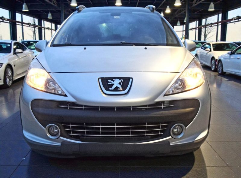 PEUGEOT 207 SW OUTDOOR 1.6 HDI 118MKM TOIT PANORAMIQUE GARANTIE 6MOIS