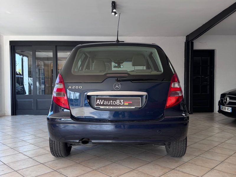 Mercedes Classe A 200 – 87 000 km – Chaîne de distribution – Garantie 12 mois – Très propre