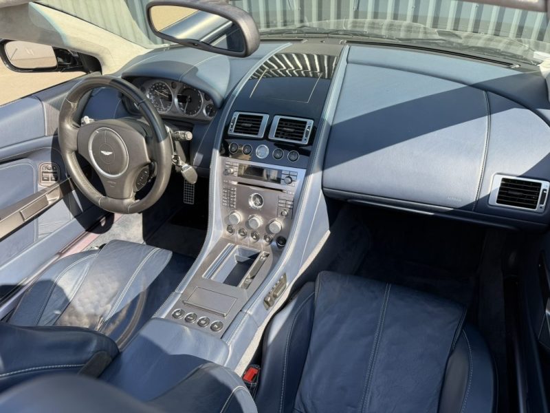 ASTON MARTIN DB9 VOLANTE 6.0 V12