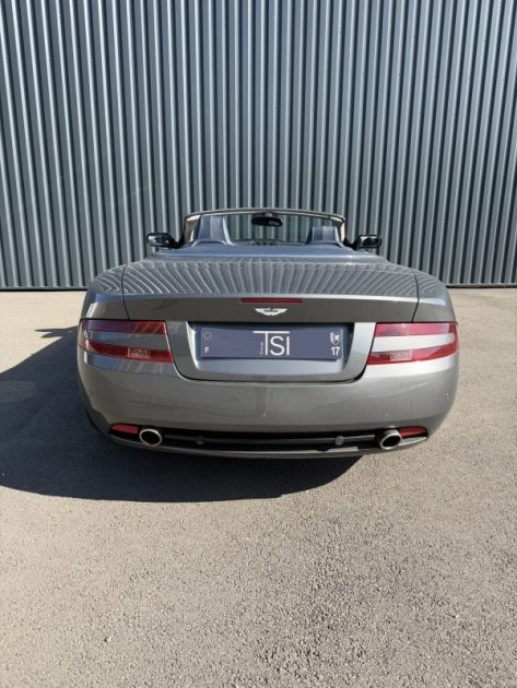 ASTON MARTIN DB9 VOLANTE 6.0 V12