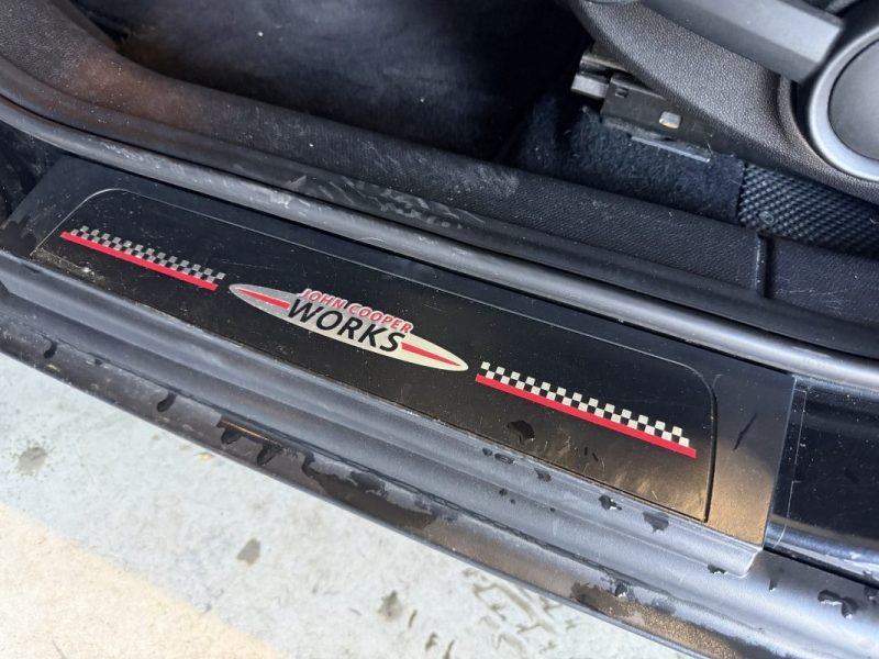 MINI COUNTRYMAN 1.6 122 CH BVM6 PACK CHILI  2015