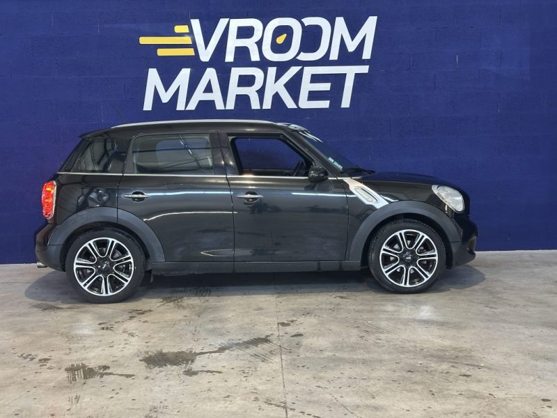 MINI COUNTRYMAN 1.6 122 CH BVM6 PACK CHILI  2015