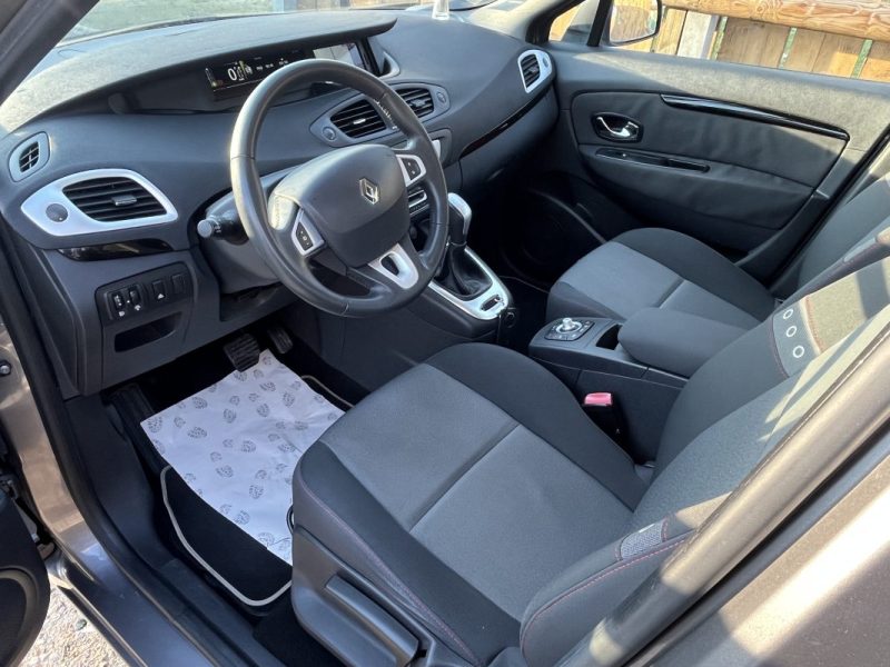 RENAULT SCENICIII 1.5 DCI 110 EXPRESSION EDC 2012