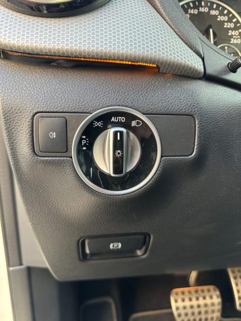 MERCEDES-BENZ CLASSE B 200 CDI 136 CV SPORT 7G-DCT Garantie