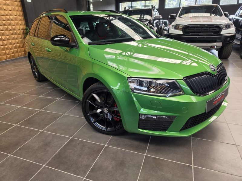 SKODA OCTAVIA COMBI RS 2.0 TSI 220*CUIR*XENON*RADAR*BVM6