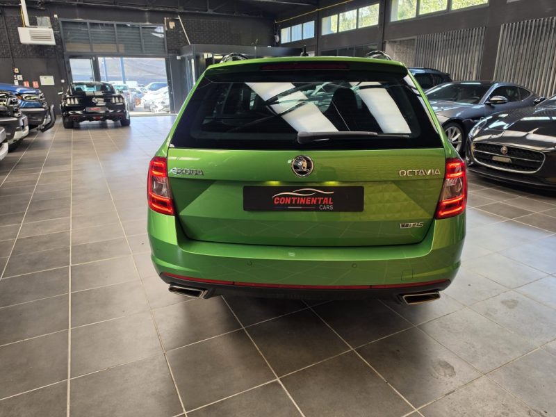 SKODA OCTAVIA COMBI RS 2.0 TSI 220*CUIR*XENON*RADAR*BVM6