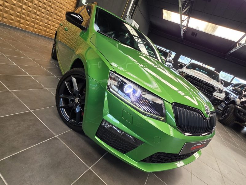 SKODA OCTAVIA COMBI RS 2.0 TSI 220*CUIR*XENON*RADAR*BVM6