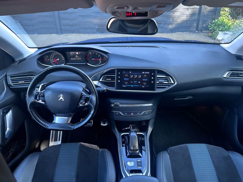 PEUGEOT 308 II 1.2 THP 130 bva 131CV  2019