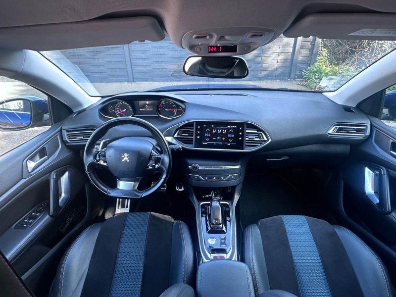 PEUGEOT 308 II 1.2 THP 130 bva 131CV  2019