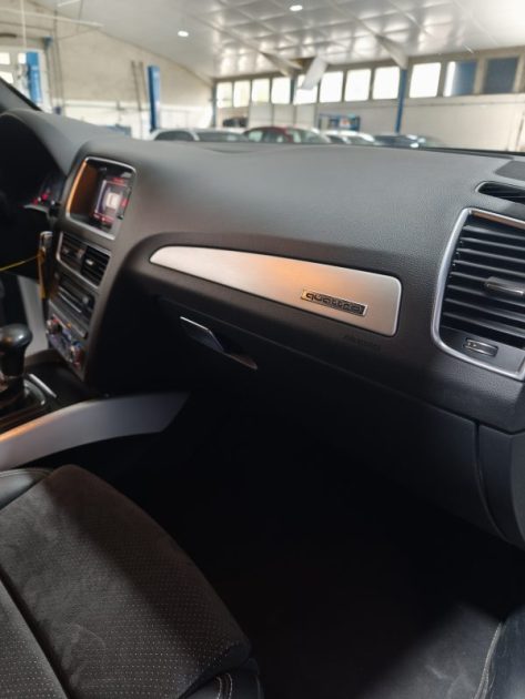 AUDI Q5 2.0 TDI 190Cv S-LINE QUATTRO S-TRONIC 7 entretien complet Audi
