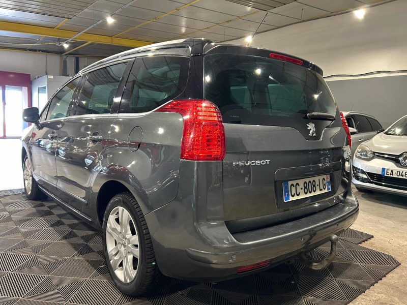 PEUGEOT 5008 2.0 HDI 163CH 