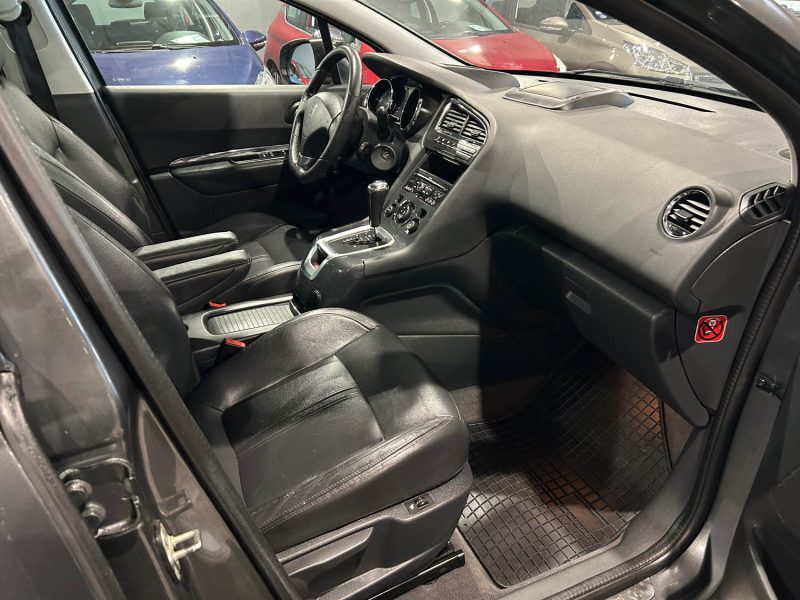 PEUGEOT 5008 2.0 HDI 163CH 
